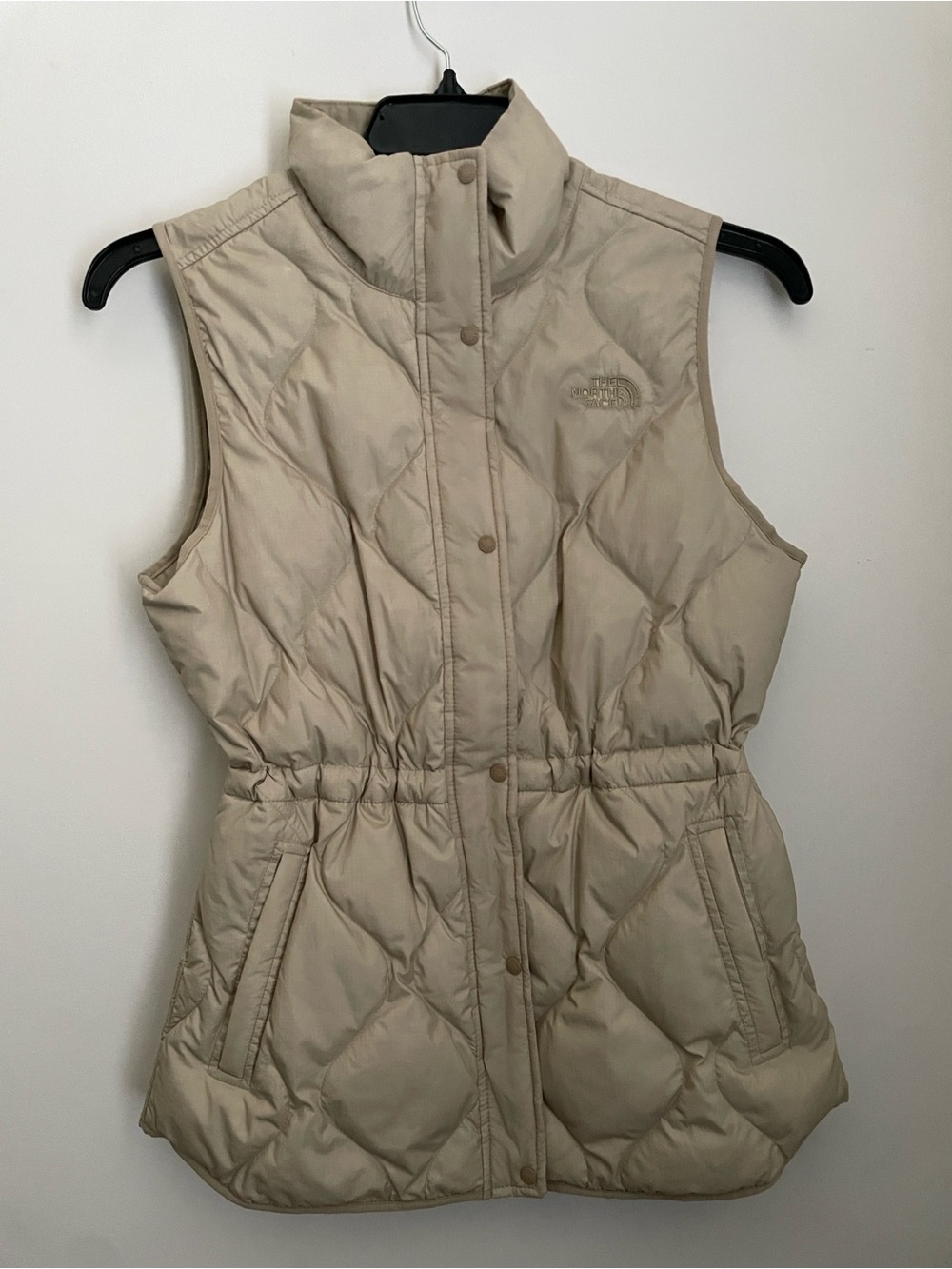 The North Face Women's Westcliffe Insulated Down Vest size Medium Flax Beige